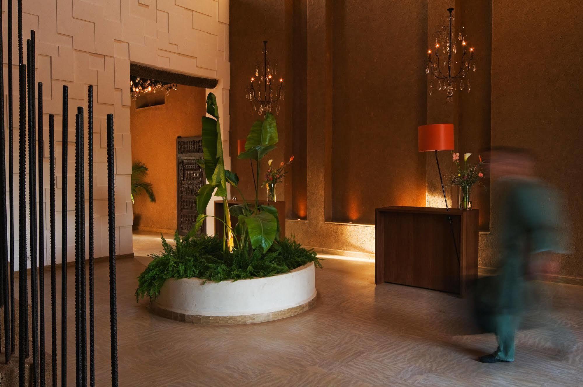 Hotel Les Cinq Djellabas Douar Caid Layadi Exterior photo
